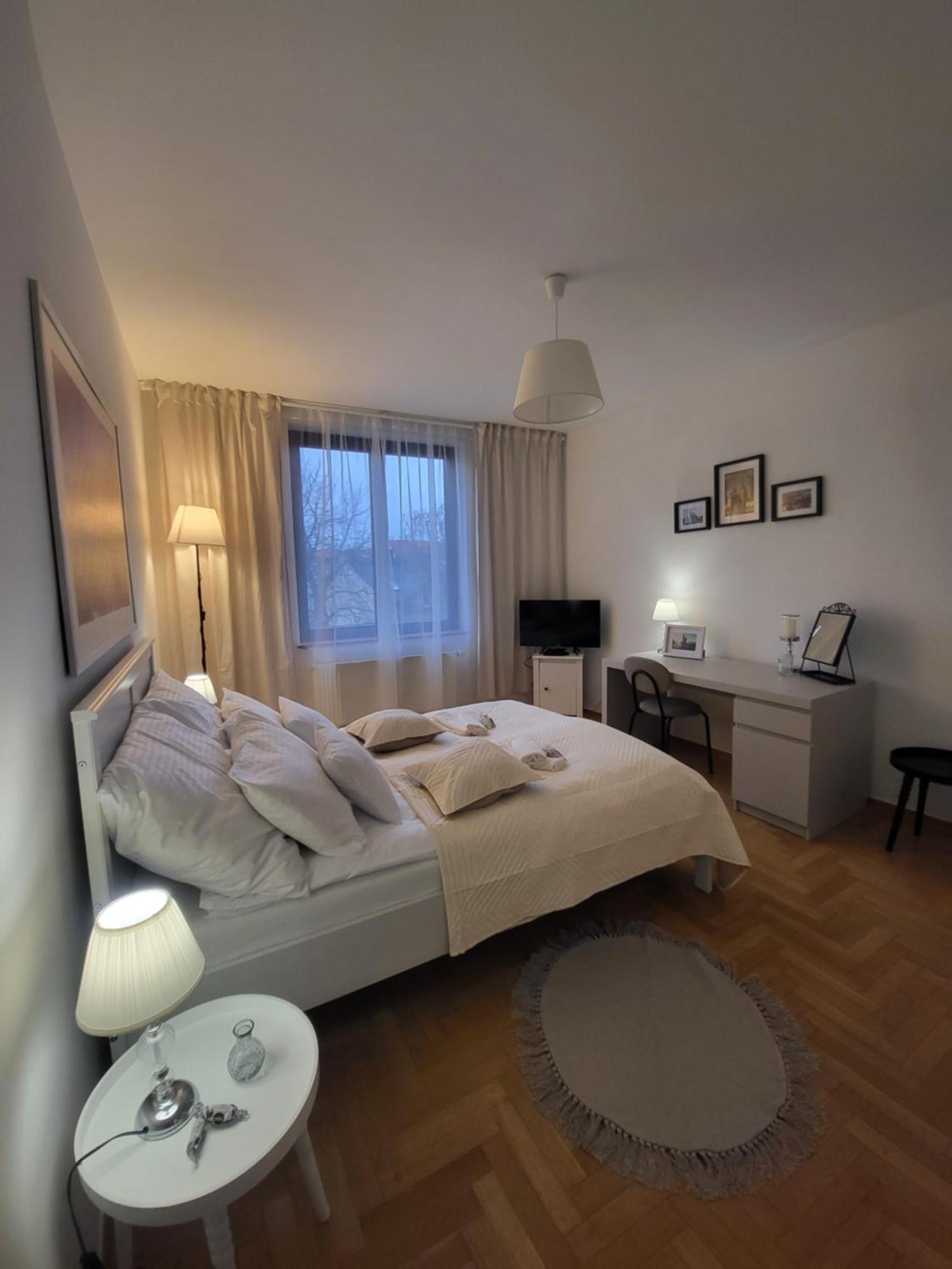 Kochanowskiego 12 * Kraków