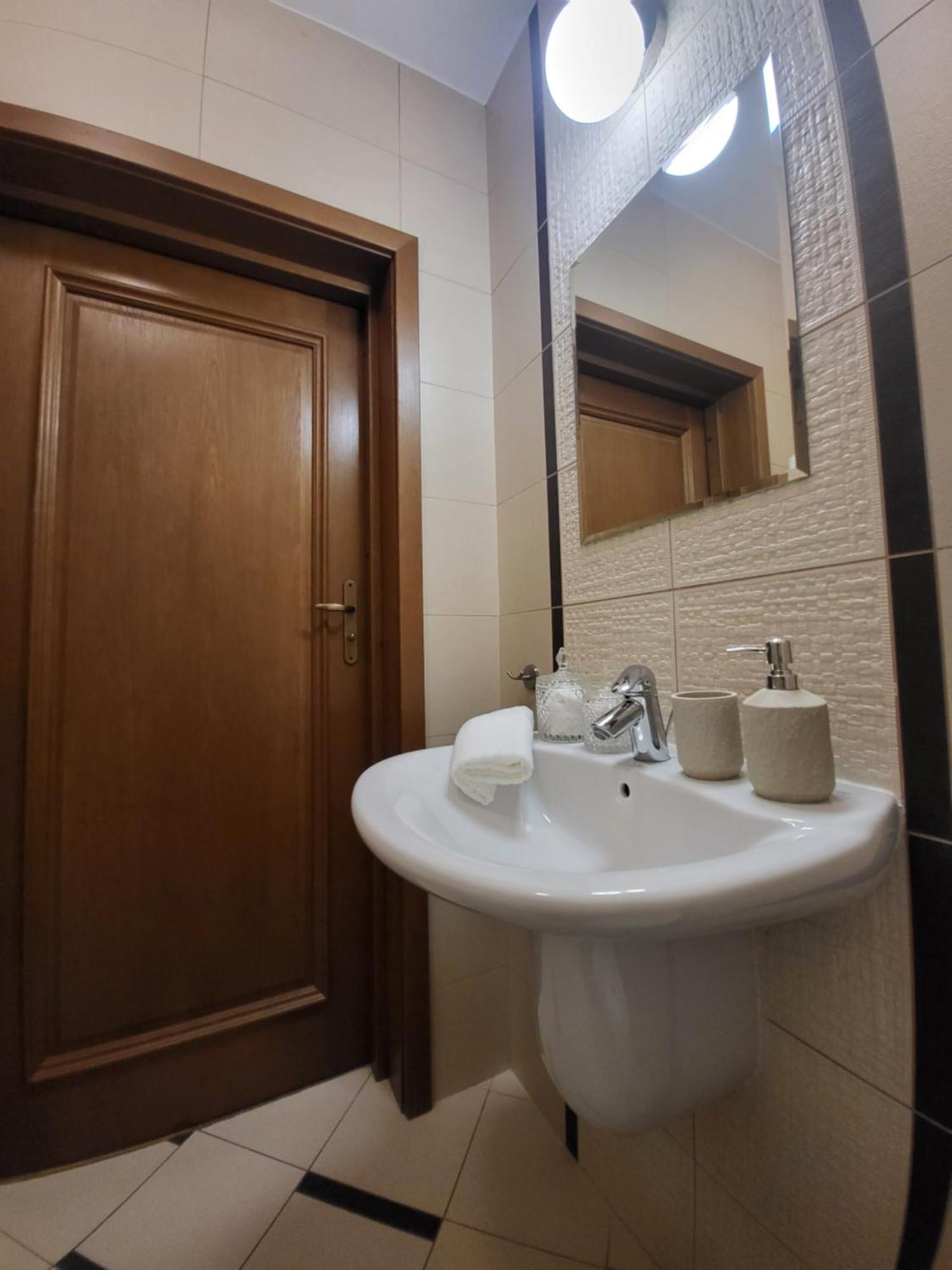 Apartament Kochanowskiego 12